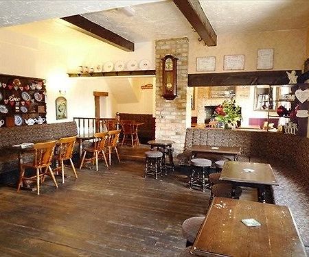 The Oddfellows Arms Sherburn in Elmet Kültér fotó
